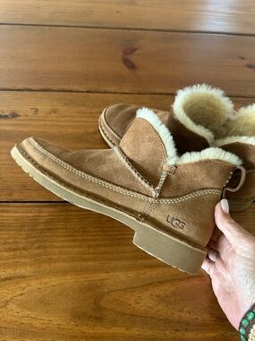 UGG Chestnut/Tan Sheepskin Lined Slip-Ons